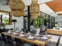 Вилла Canggu Beachside Villas - Gu, Обеденный уголок